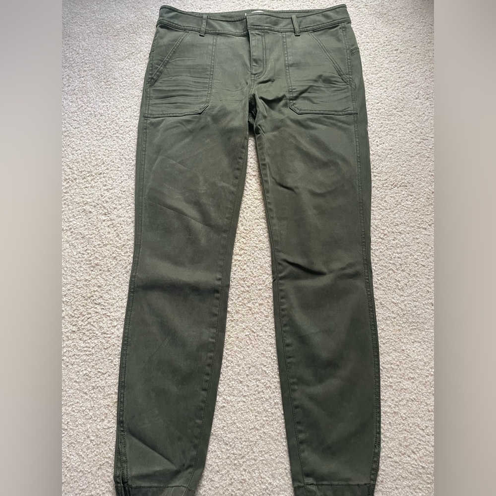Loft Women’s Dark Green Pants Size 8